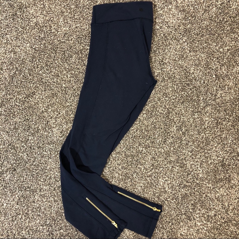 Lululemon pants